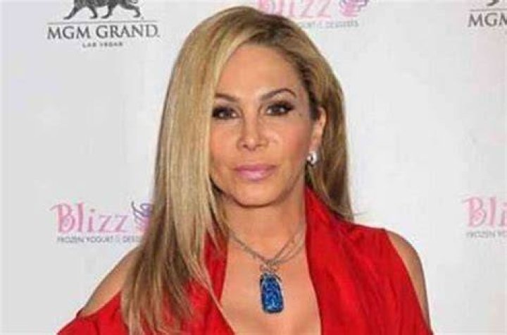 Adrienne Bolling- Bio, Height, Weight, Net Worth ·