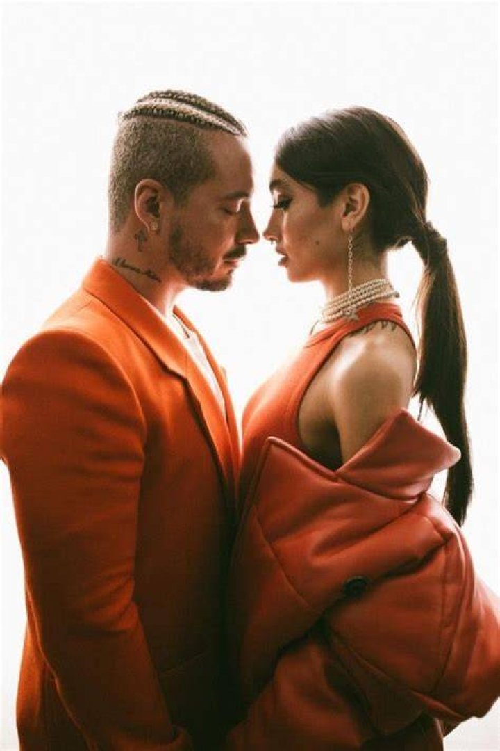 Are J Balvin with Maria Becerra dating?