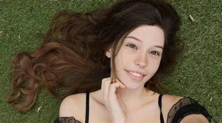 Belle Solorzano Wikipedia, Biography, Age, Height, Boyfriend, Instagram ·