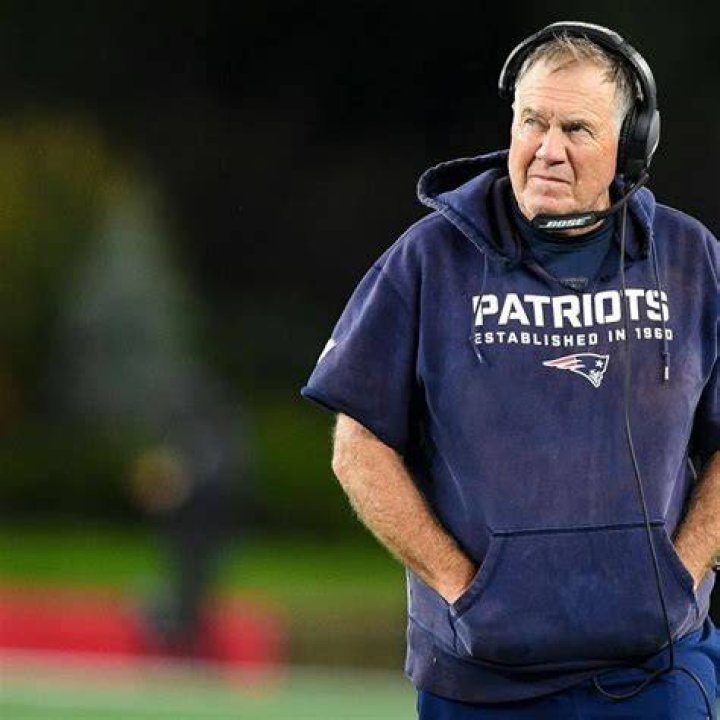 Bill Belichick Bio: Early Life, Career & Net Worth [2023 Update]