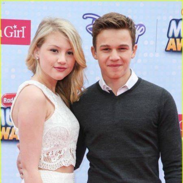 Brooke Sorenson Is In A Relationship With The Foster Star, Gavin MacIntosh ·