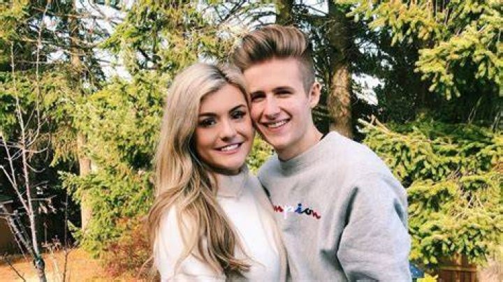 Call of Love: Symfuhny & BrookeAB's Twitch romance