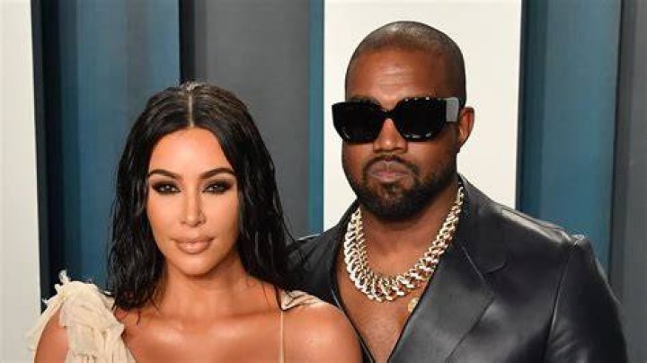Cam'ron Thinks Kanye West's 'Craziness' Is Calculated ·