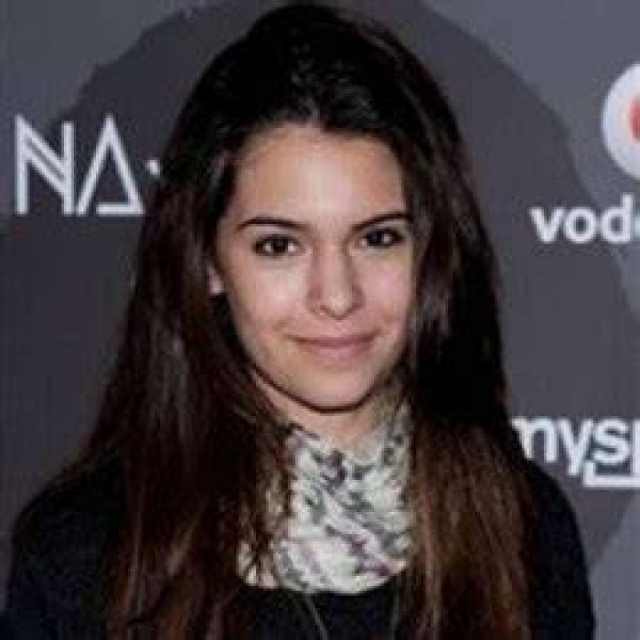 Claudia Traisac Biography, Age, Height, Husband, Net Worth, Family