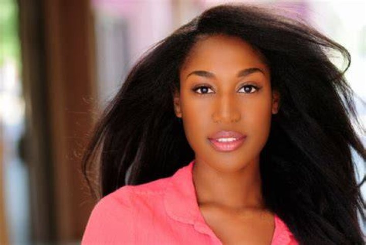 Denise Williams Biography, Age, Height, Husband, Net Worth, Family