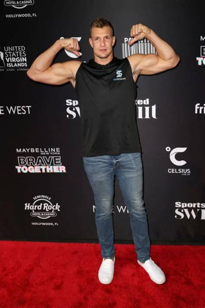 Does Rob Gronkowski have a kid?