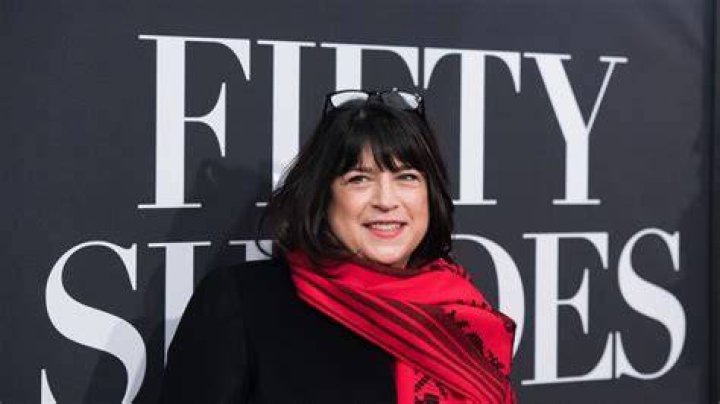 E.L. James Twitter Q&A Goes Horribly Awry ·