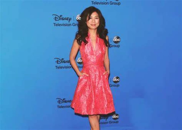 Everything about Liza Lapira Ethnicity, Marriage Status, and New York Upbringing