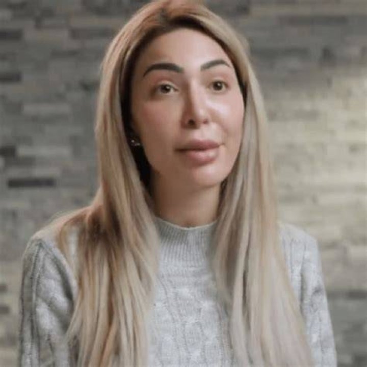 Farrah Abraham Sets Apartment Complex on Fire ... Then Leaves Negative Yelp Review! ·