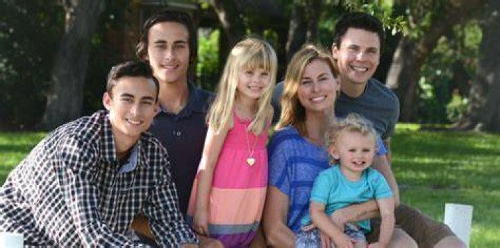 Get to know Niki Taylor, American model, her sister, her children and her husband
