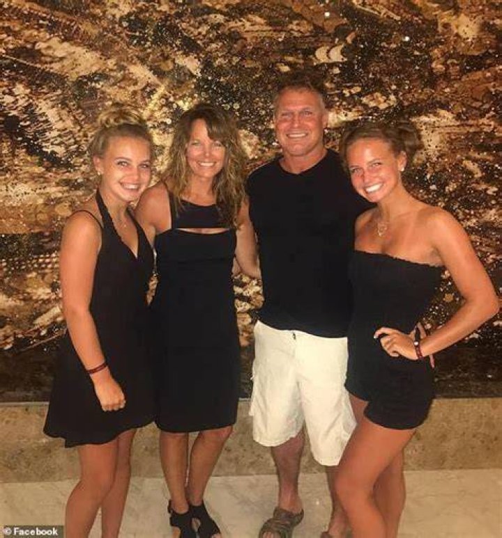 Get To Know Suzanne Morphew Daughter ·