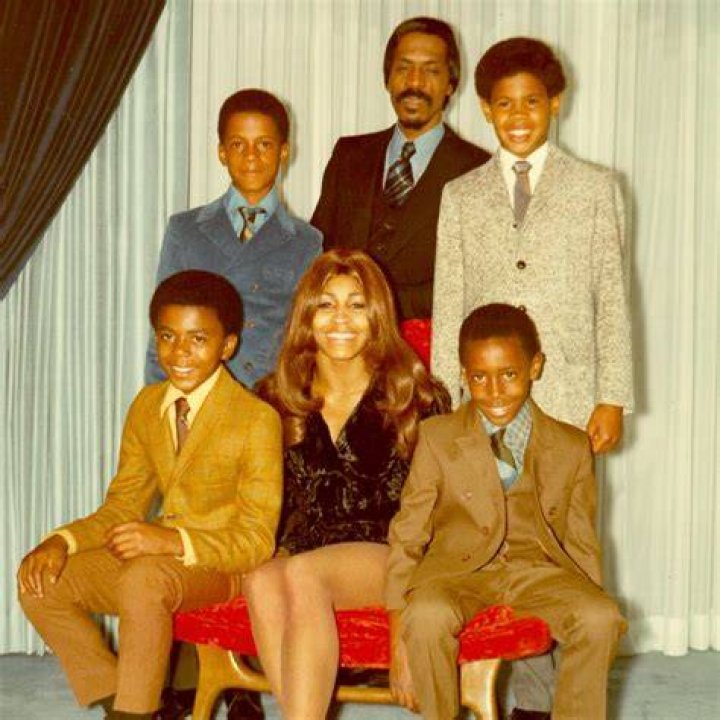 Harry Taylor & Tina Turner Relationship, Joint Family Tree & History ·
