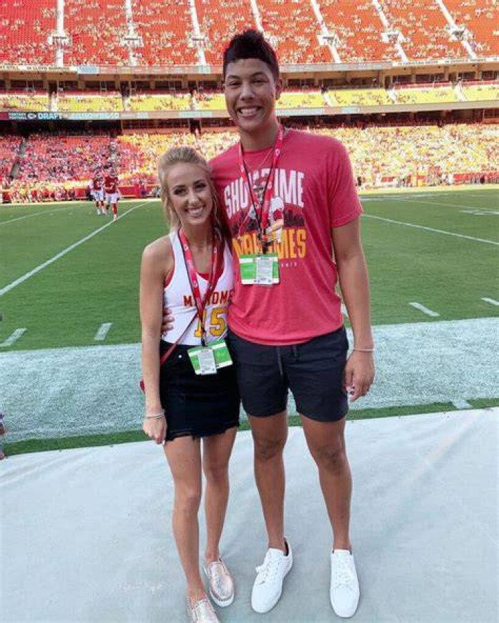 Jackson Mahomes- Net Worth, Age, Height, Girlfriend, Dating ·