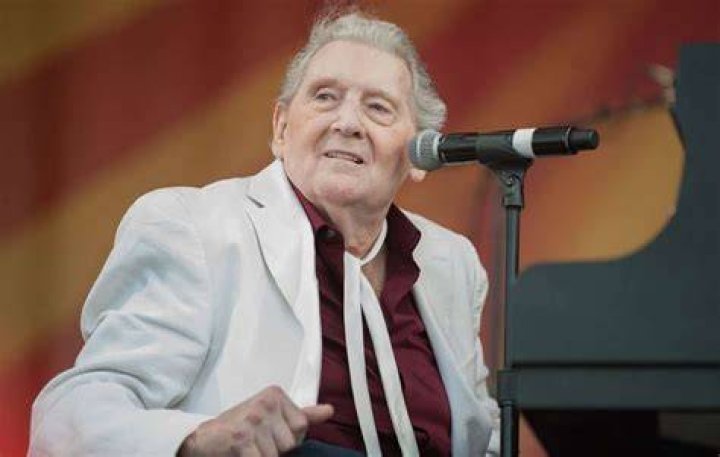 Jerry Lee Lewis Biography, Age, Height, Wife, Net Worth, Family