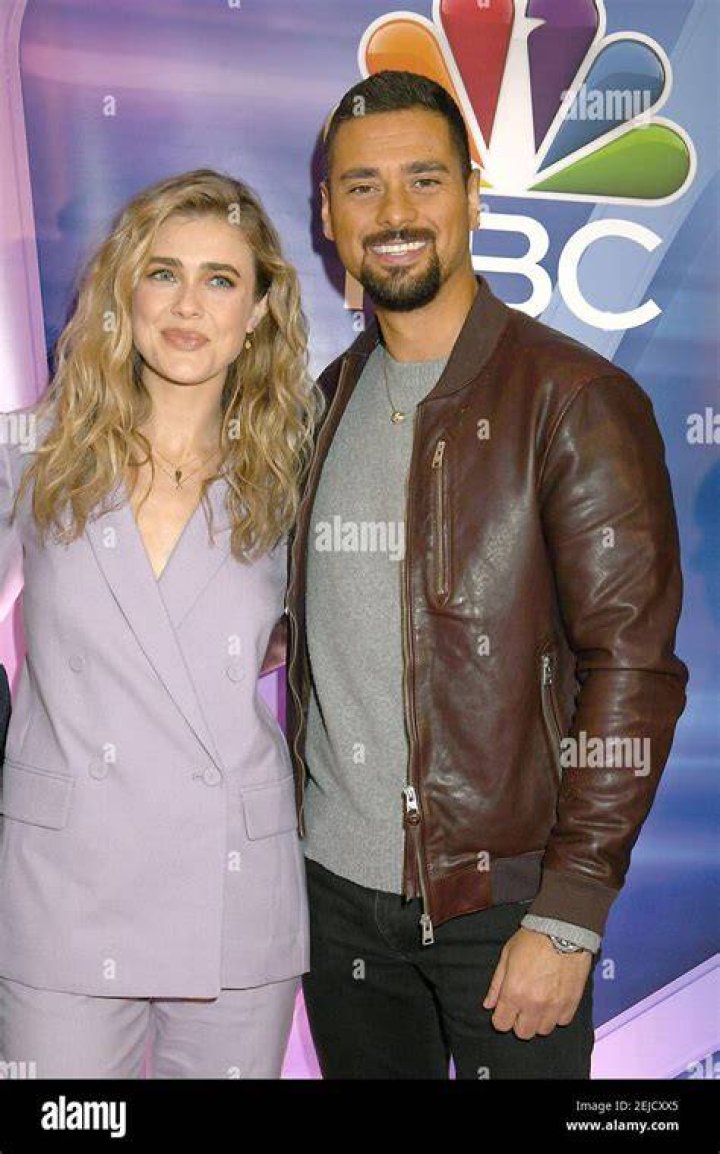 JR Ramirez And Melissa Roxburgh