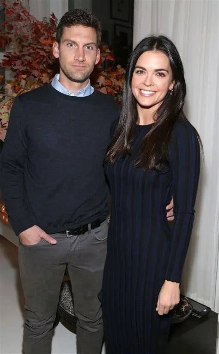 Katie Lee Bio (Wiki) ·