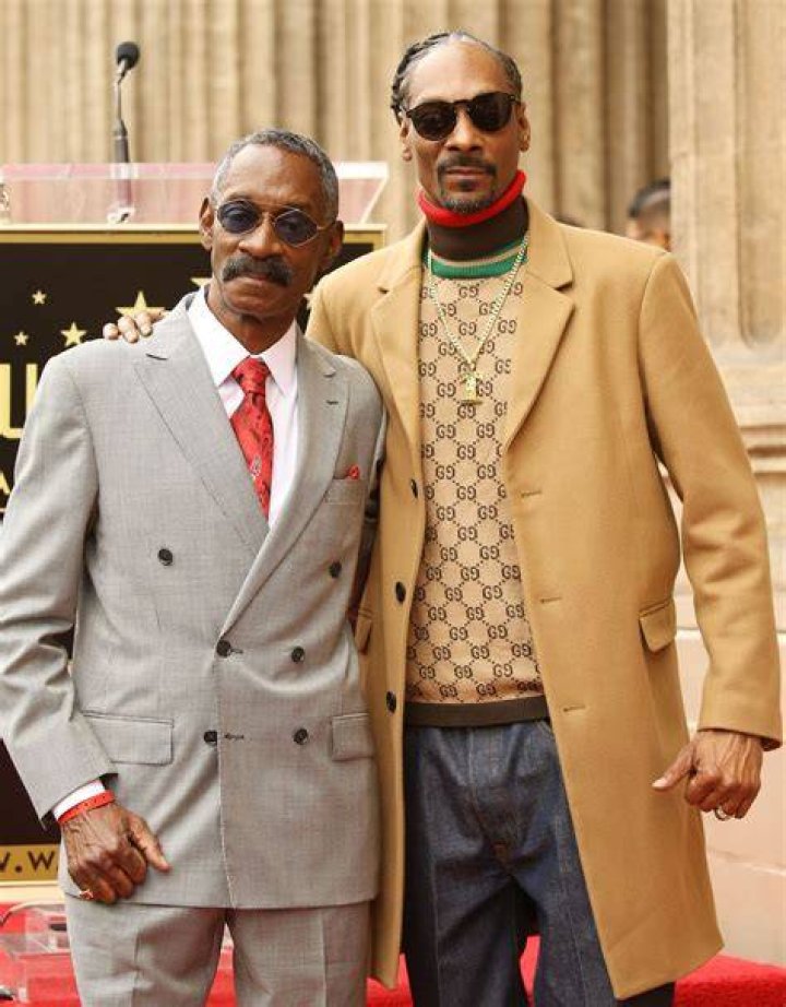 Meet Snoop Dogg Father Vernell Varnado ·