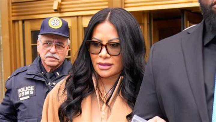 Mom Defends Bravo Star Hollywood Life ·