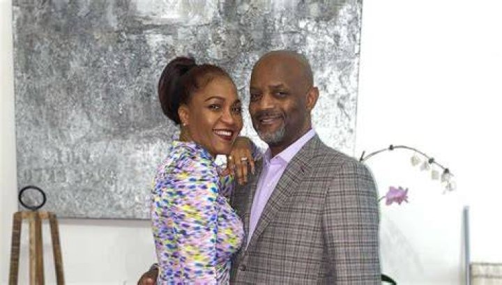 Pastor Cal's Wife Is His Partner in All Things on 'Married at First Sight'