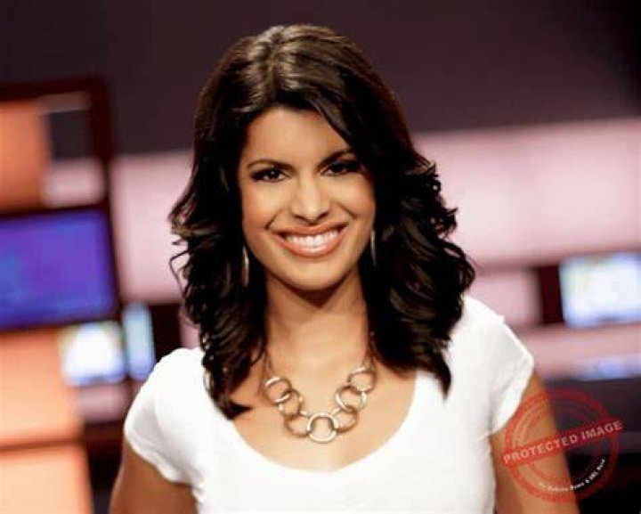 Roxanne Vargas (NBC 6) Wiki, Bio, Age, Height, Parents, Husband, Married, Salary, Net Worth