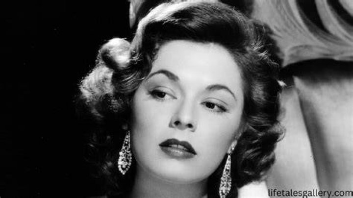 Ruth Roman Net Worth ·