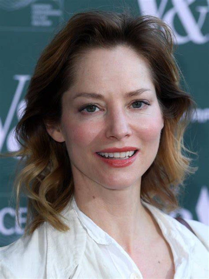 Sienna Guillory photo 40 of 28 pics, wallpaper photo 1060458 ThePlace2
