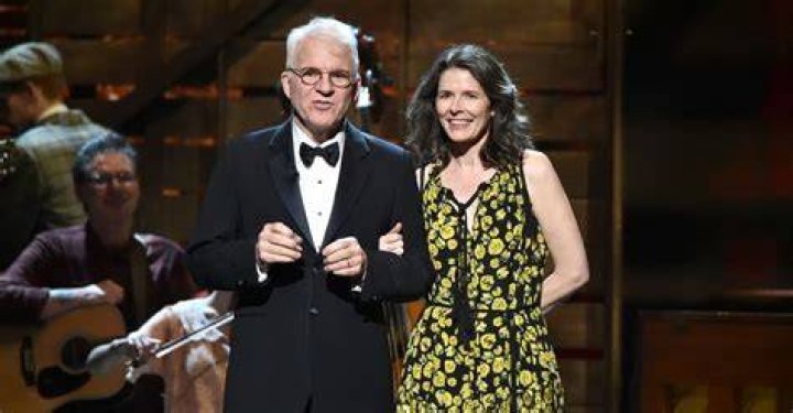 Steve Martin’s Wife’s Bio, Age, Baby, Wedding, Daughter, Pregnant