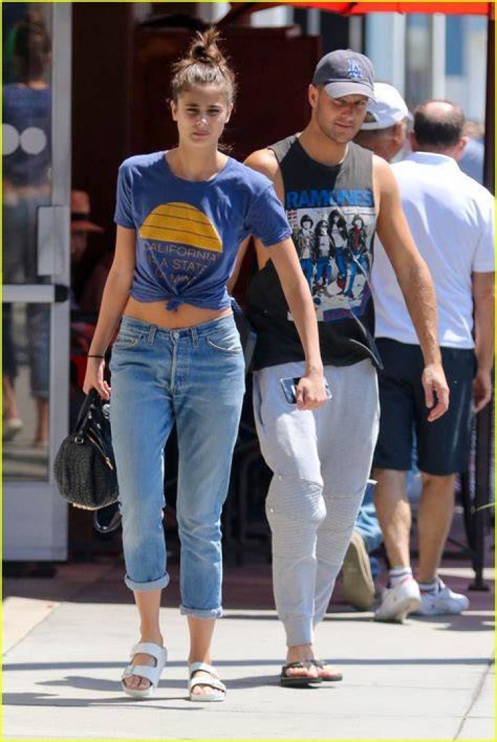 Taylor Hill Hangs With Boyfriend Michael Stephen Shank After Returning