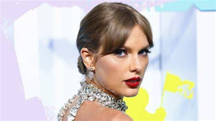 Unveiling Taylor Swift's Tattoo Secrets: Discoveries And Insights
