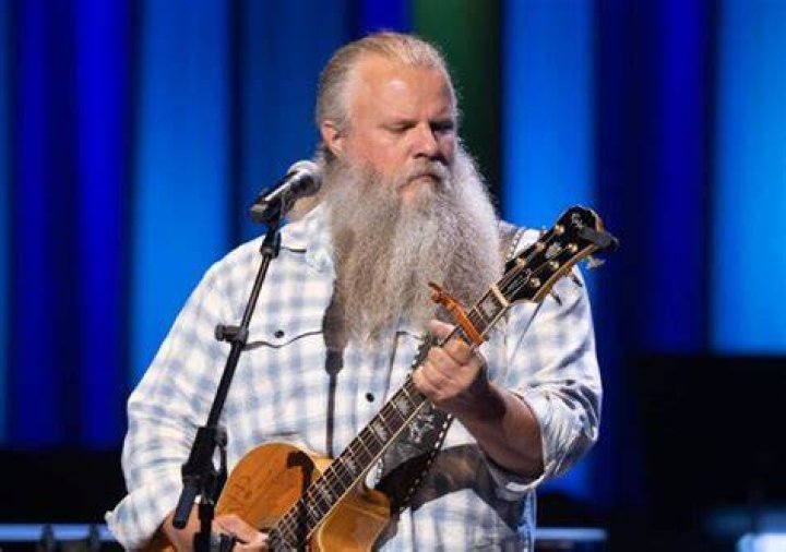 Unveiling The Secrets Of Fat Country Singers With Beards: Discoveries And Insights