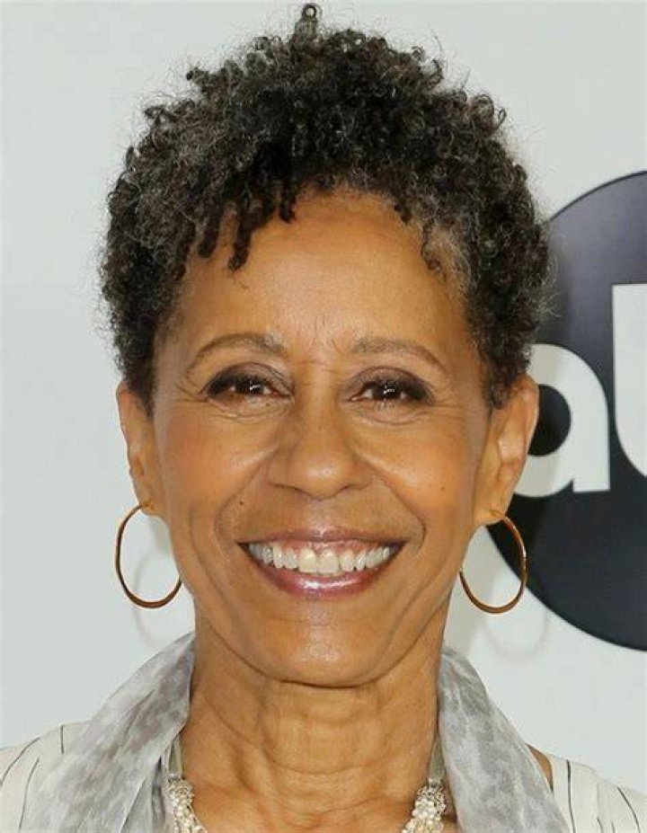 Vernee Watson net worth and salary income estimation Jan, 2024 ·