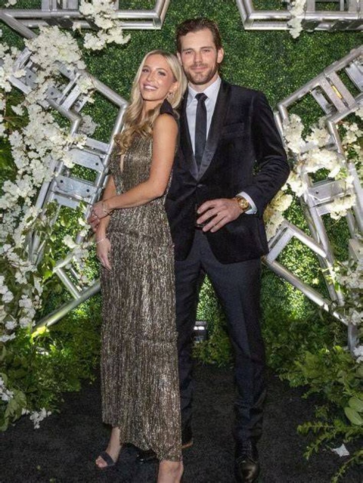 VoxVib | Who Is Kate Kirchof? Tyler Seguin Wife
