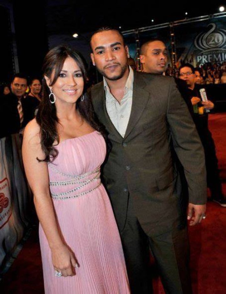 Weather forecaster Jackie Guerrido and her ex-husband Don Omar on good terms and dating once again?