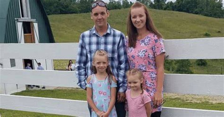 What are Abe and Rebecca Schmucker from 'Breaking Amish' doing now? ·