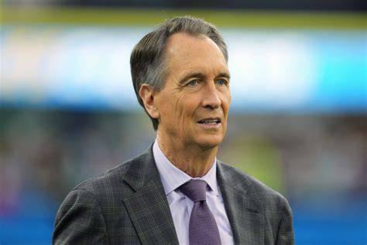 What Happened to Cris Collinsworth? Info on NBC Commentator