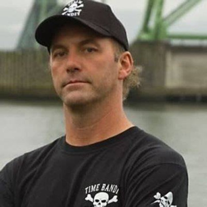 Who Is Andy Hillstrand? Wiki, Age, Height, Net Worth, Wife, Marriage ·