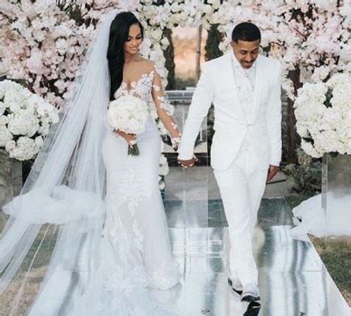 Who Is Marques Houston's Wife, Miya Dickey? Explore Her Wikipedia, Parents, Married, Husband, & Net