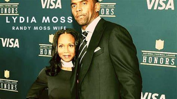 Who is Randy Moss' wife Lydia Moss? ·