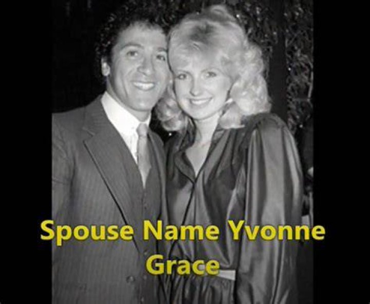 Who Is Yvonne Grace? Eddie Mekka Wife -Everything On Her Family And More